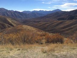 photo of autumn mountains in Utah