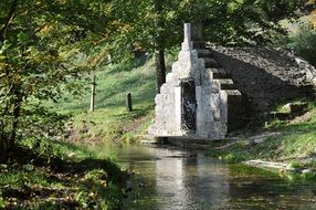 source of saint catherine on the river