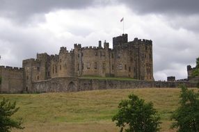 Alnwick Castle at cloudy day, uk, england, northumberland