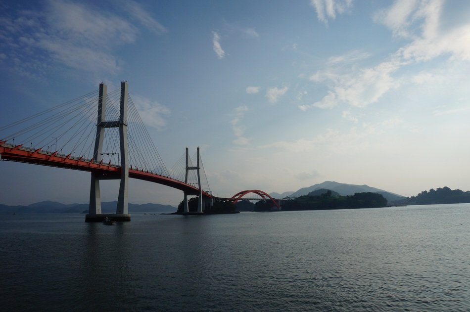 samcheonpo bridge in Korea