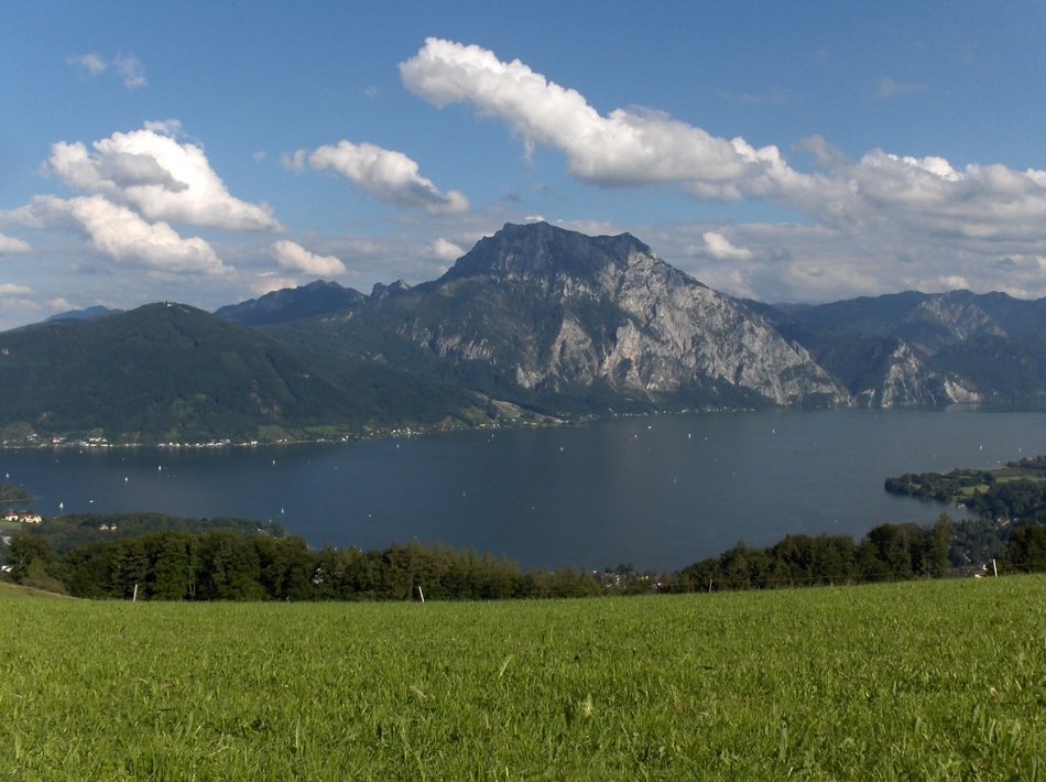 Mountains on the beautiful landscape near the watel