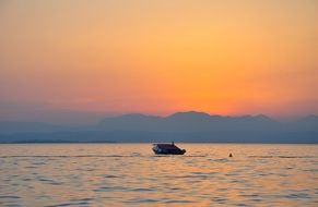 Landscape Picture of the ocean at the sunny