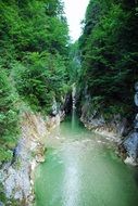 The Karangahake Gorge lies between the Coromandel and Kaimai ranges