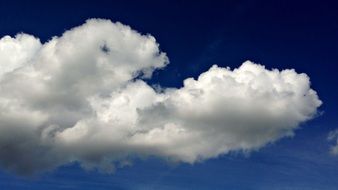 white clouds like glomerulus in the sky