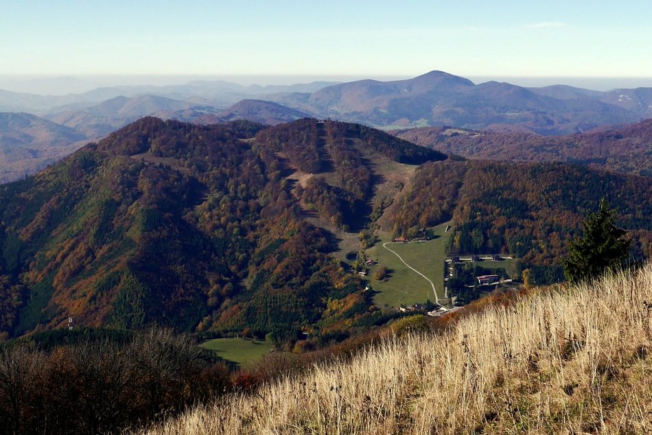 Mountains Fačkov