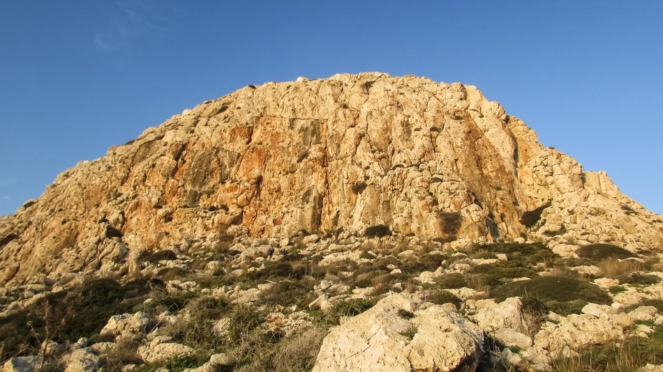 rock in the national park cape greco