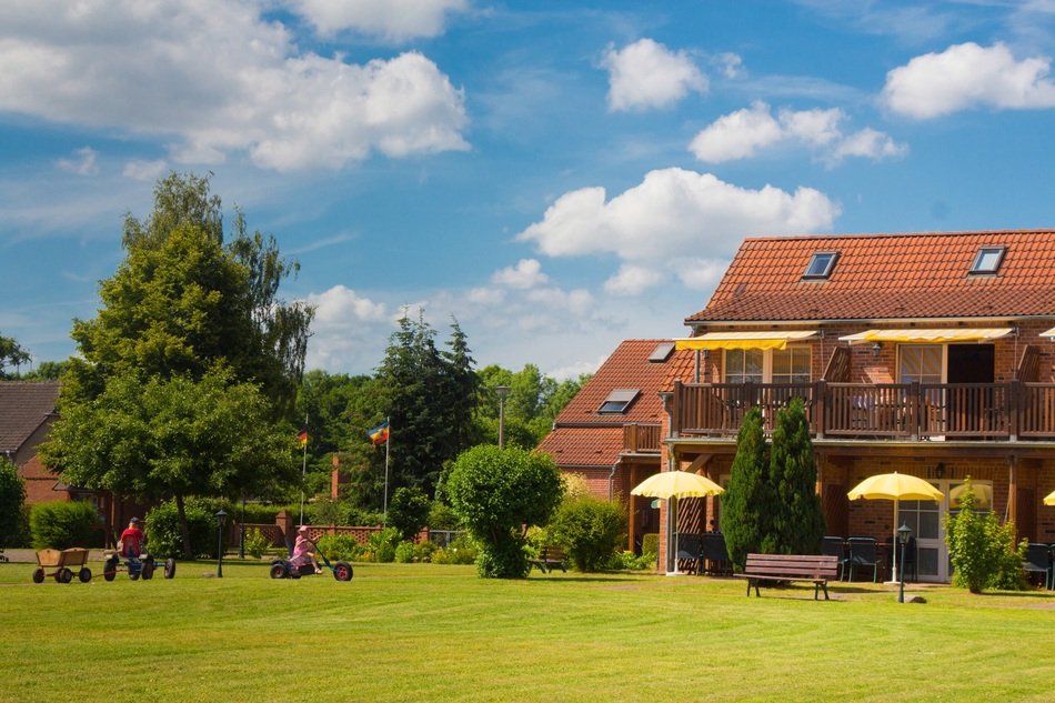 holiday recovery hotel
