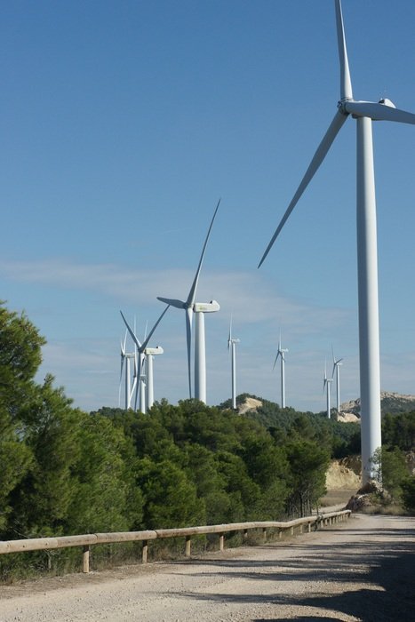 turbine turbines along the road to Tarragona