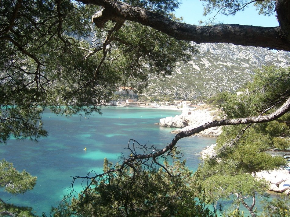 CÃ´te d'azur transparent water