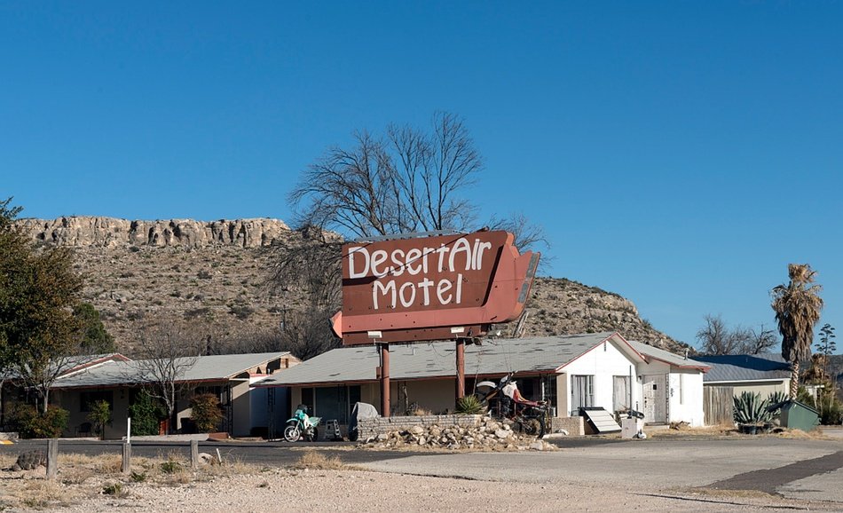 desert air motel
