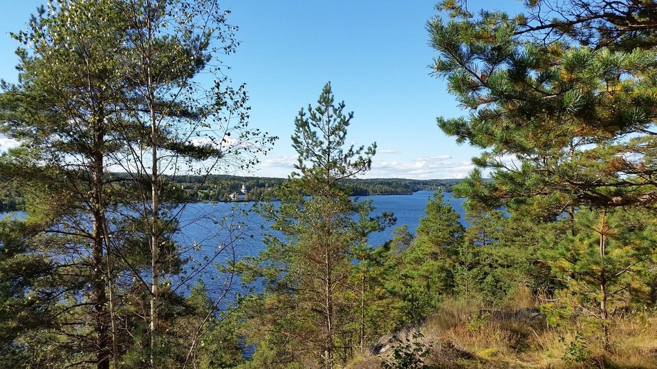 Panorama of Lake VÃ¤stra silen in Sweden