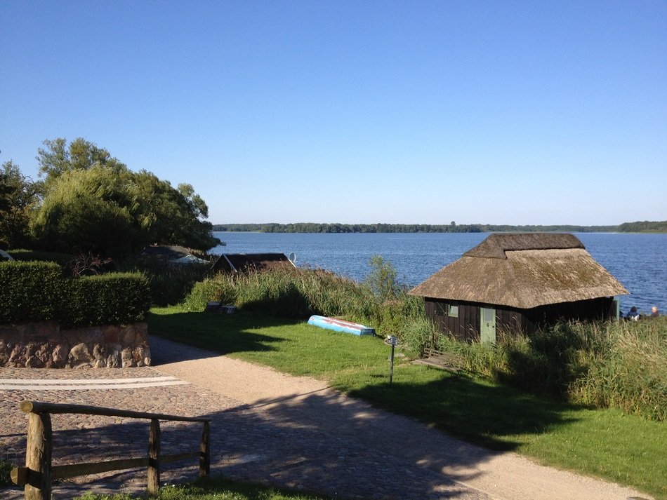 places for relaxation on the shore of lake schaalsee