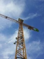 tallest tower in tel aviv