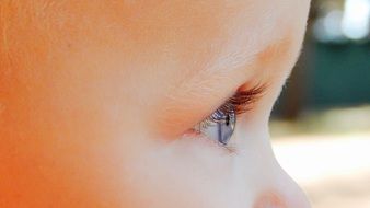 Child Looking Away, Eye close up