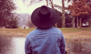 girl in a hat in the park