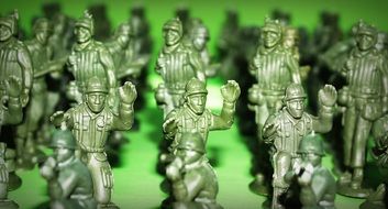 plastic toy soldiers