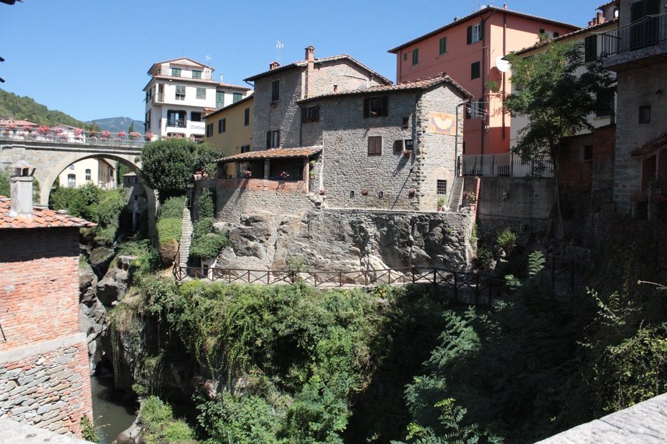 picturesque and pretty Cuiffenna, Italy