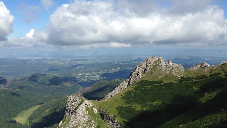 boundless expanses of the high Tatras