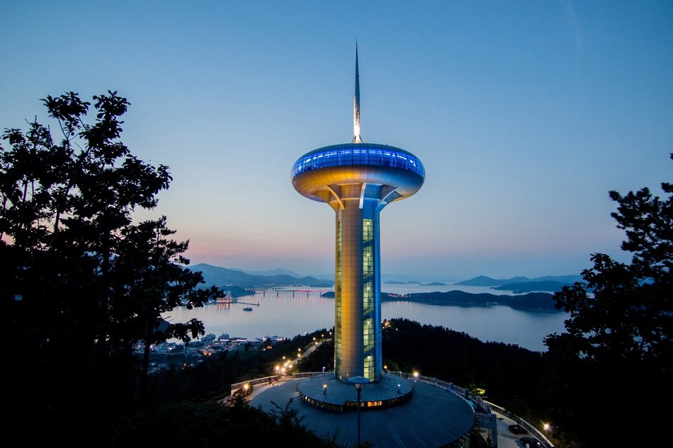 Wando Tower Light