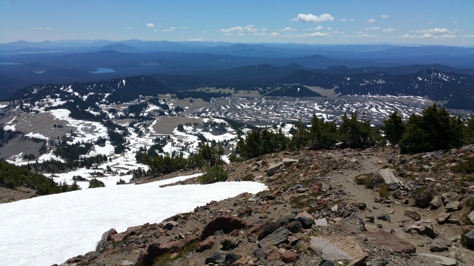 landscape of snowy and rocky mountain in Oregon