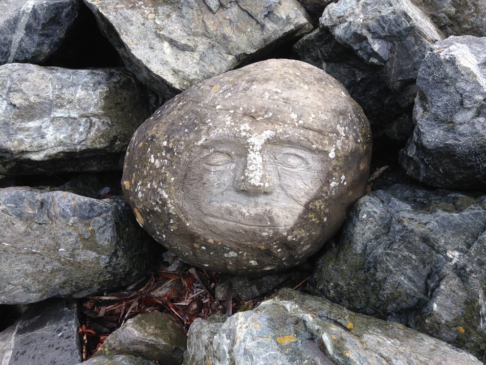 Art on a stone