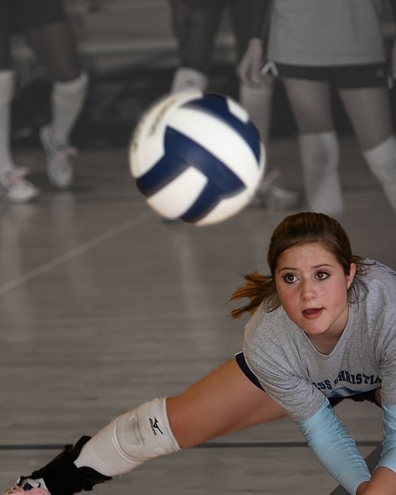 Volleyball, young Girl in game