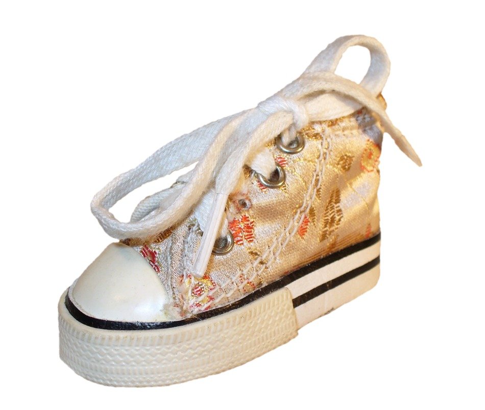 ked, child's shoe with long white laces
