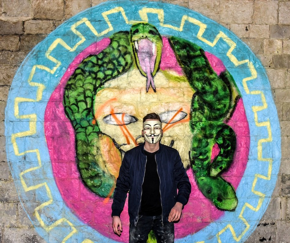 Graffiti and man with the mask