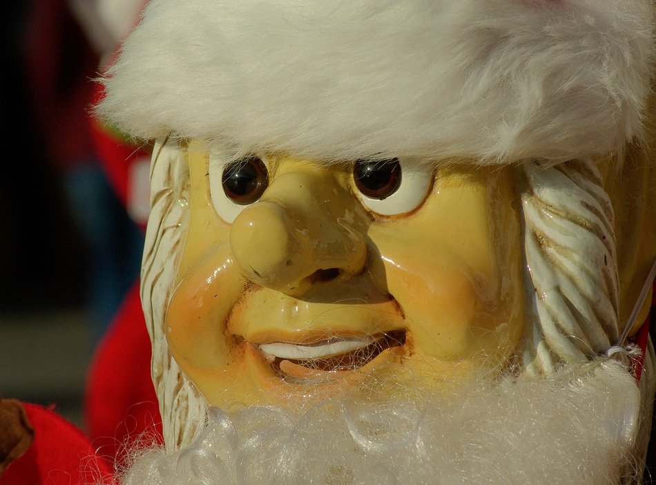 photo of gnome's face in christmas hat