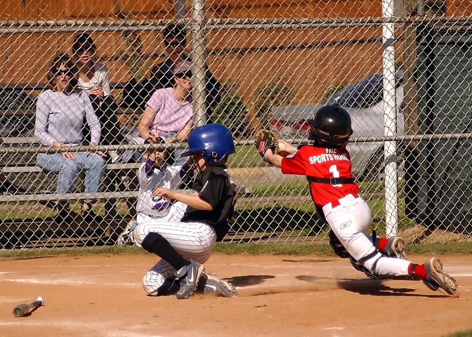 picture of the Baseball Runners