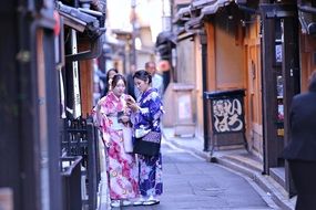 japanese women in kimono outdoors