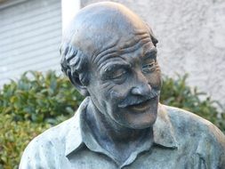 sculpture of an elderly man