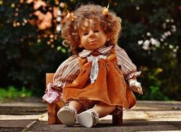 Doll toy Girl Cry