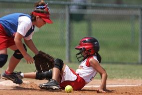 kids play softball