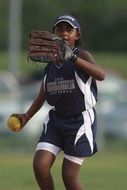throwing in softball