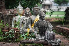 picture of the buddhism statuettes