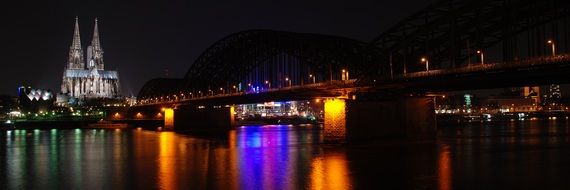 Cologne cathedral at night