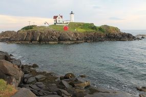 landscape picture of the coastline