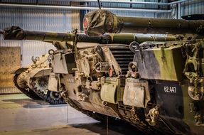 Leopard Tank