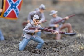 Soldier Confederation figurines
