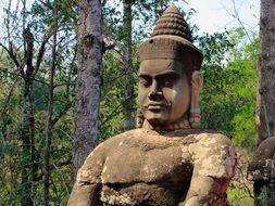 statue in cambodia