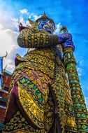 Wat Arun Giant Statue