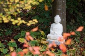 Buddha White Sculpture