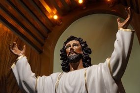 sculpture of jesus christ in church lighting