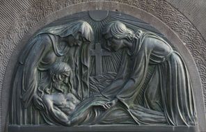 tombstone with mary and jesus
