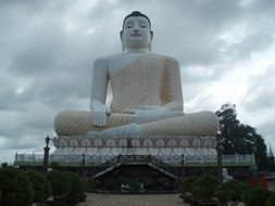 Kande Vihara - Mountain Temple, Biggest Buddhist Temple