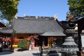 Nanshan Temple in Shanghai