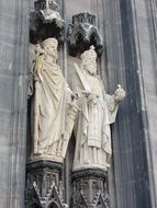 Picture of the Statues on a church in Cologne