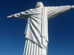 Picture of the statue of the Christ