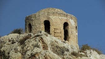 ancient chapel in Ayii Saranta